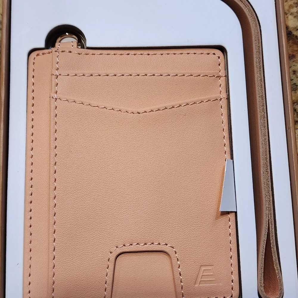 Peach Compact Wallet - Picture 4 of 4